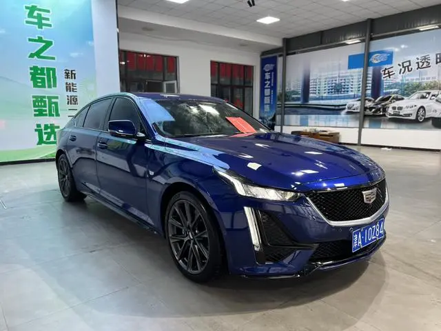 Cadillac Cadillac CT5 28T platinum type