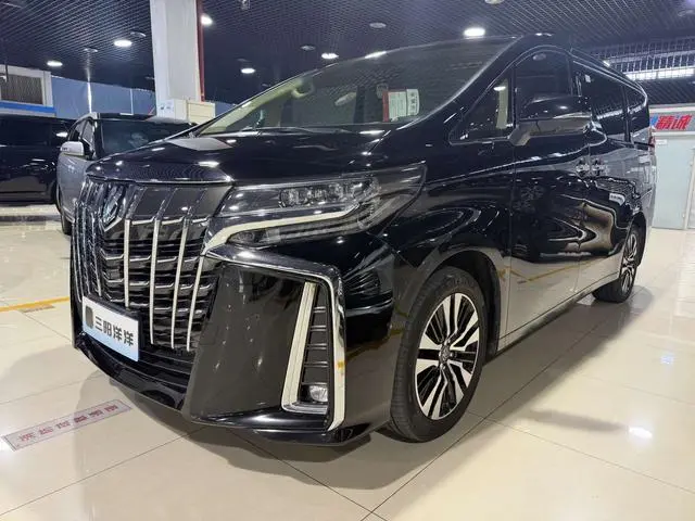 TOYOTA Elfa Facelift 3.5L Premium Edition