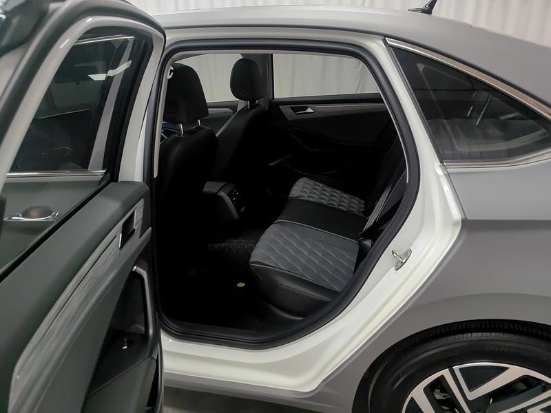 Volkswagen Sagitar 2023
