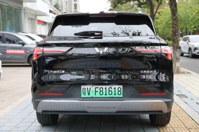 Wuling Wuling Xingguang S PHEV 130km flagship type