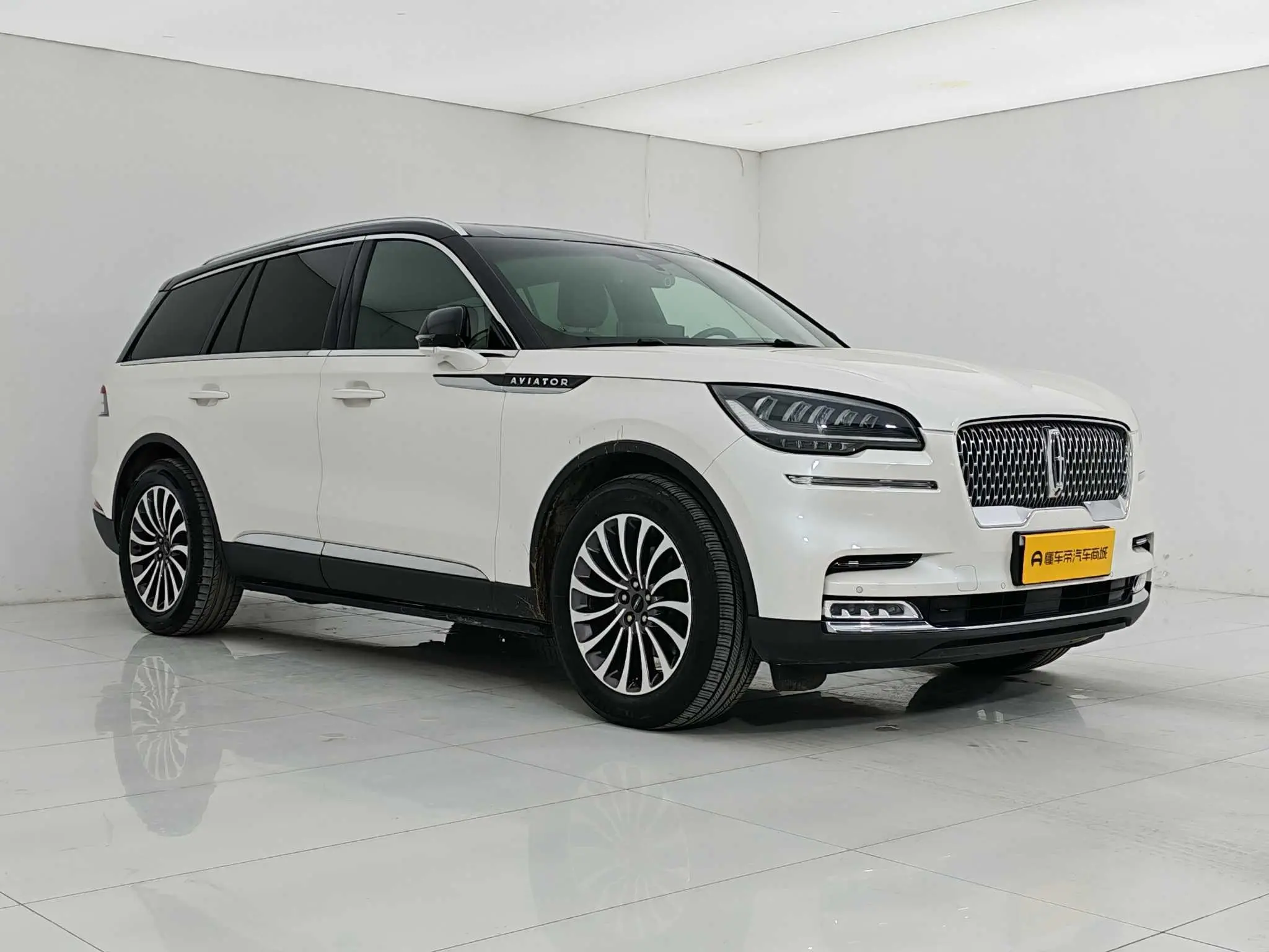 Lincoln Flying home 3.0T V6 four-wheel drive Zunya edition