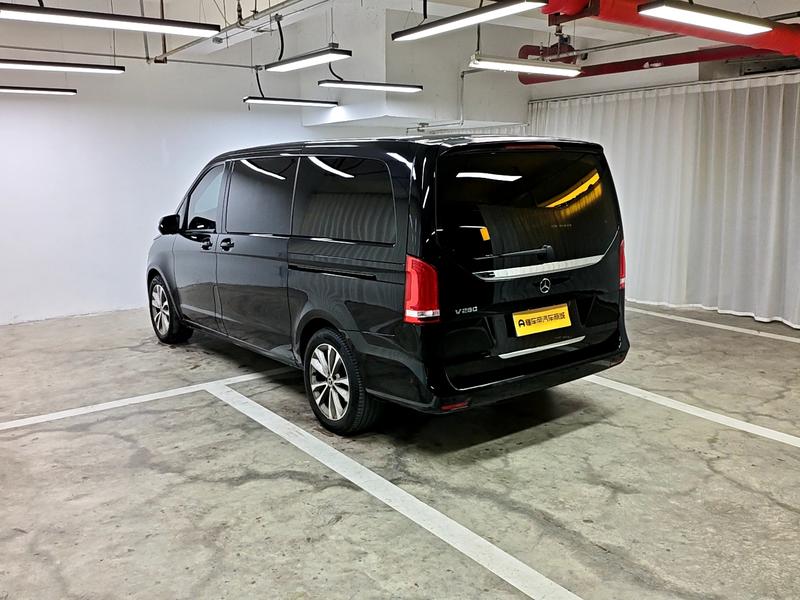 Mercedes-Benz Mercedes Benz V-Class 2022