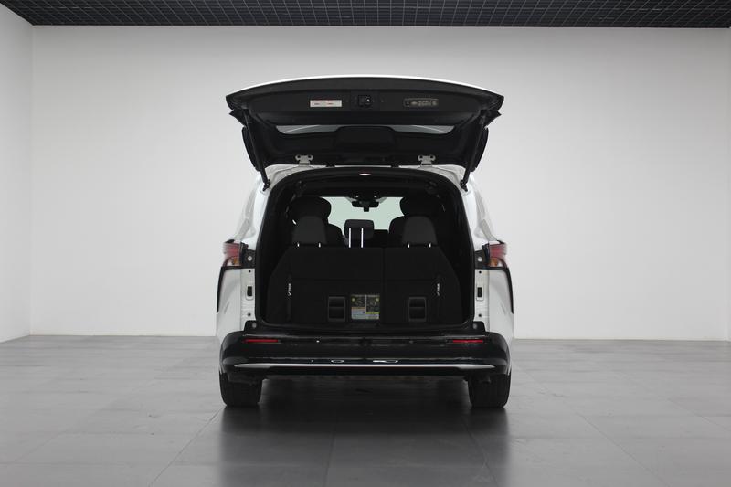 Toyota Sienna 2023
