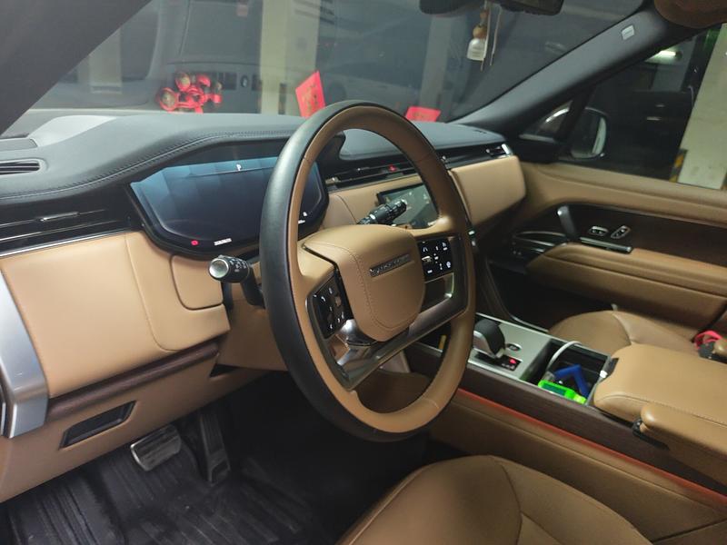 Land Rover Range Rover 2025