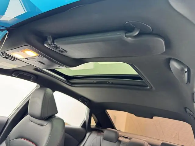 Chevrolet Cruze RS 330T Automatic Fun Version