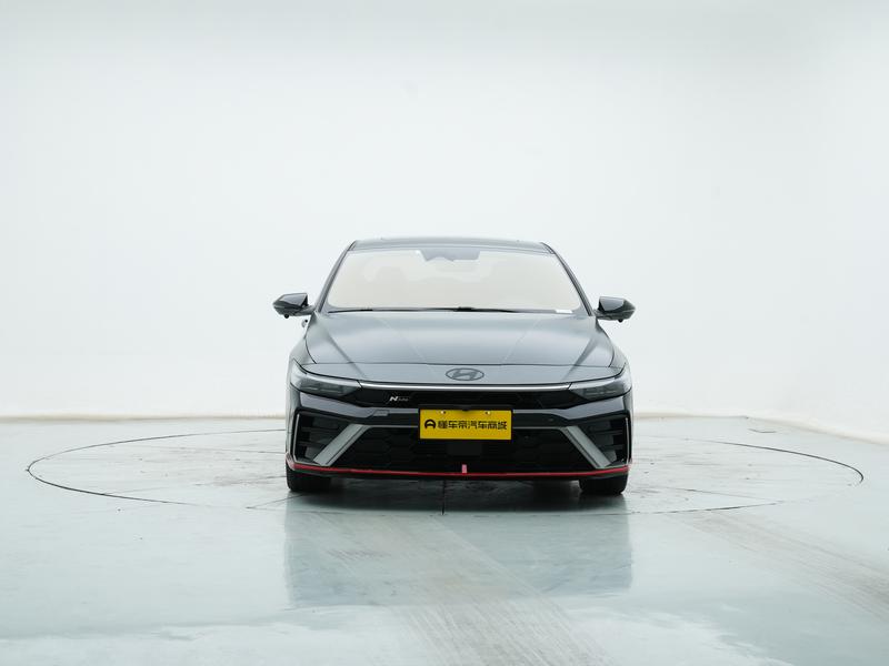 Hyundai Elantra 2023