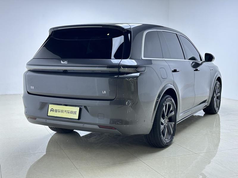 Li Auto Ideal L8 2023