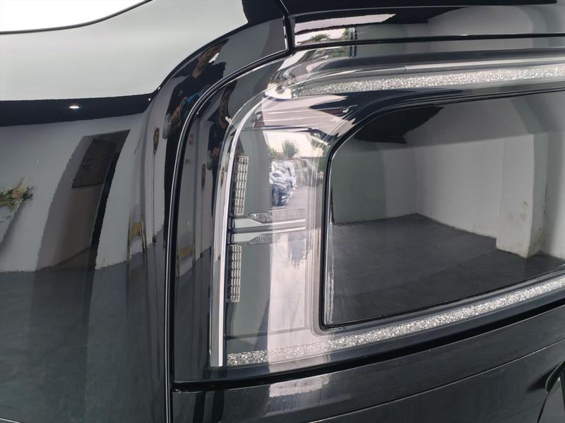 Zeekr ZEEKR 9X 2025