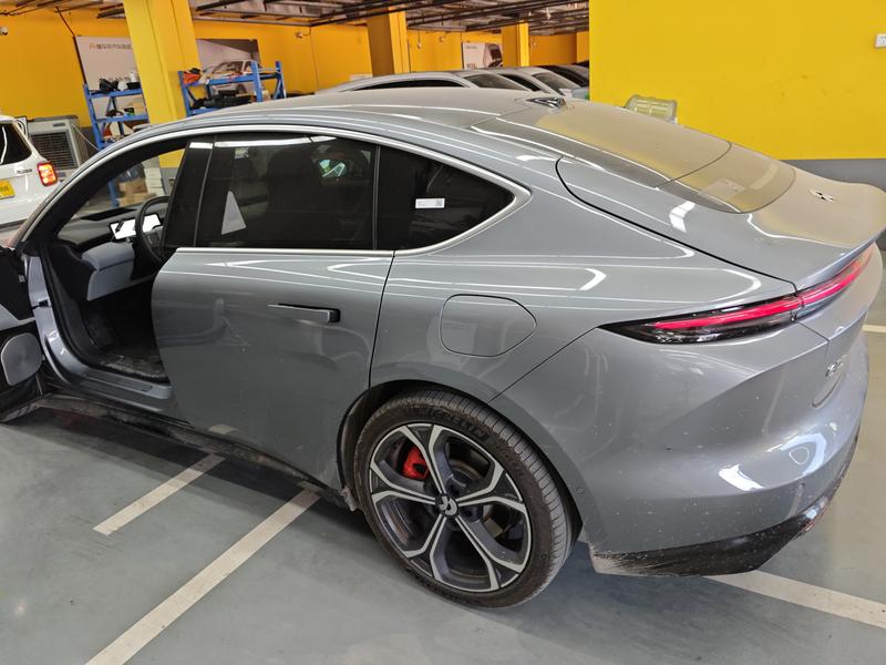 NIO NIO ET5 2025
