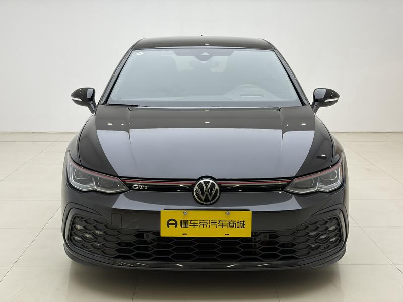 Volkswagen Golf GTI 2021