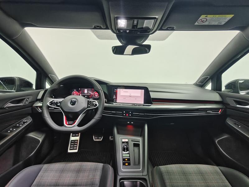Volkswagen Golf GTI 2023