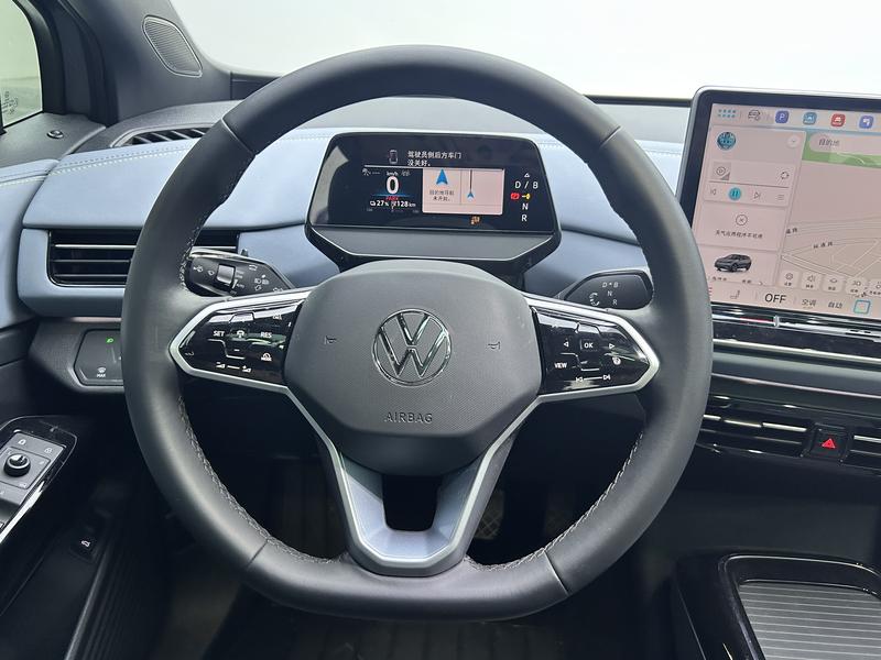 Volkswagen ID.4 X 2025