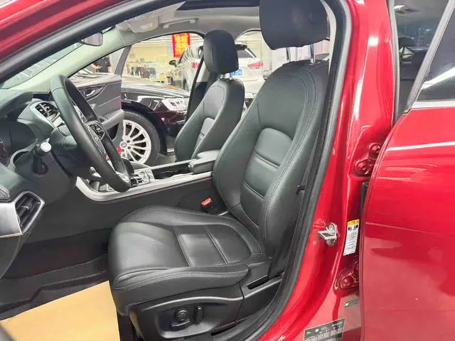 Jaguar Jaguar XEL 2.0T 200PS S Enterprising Elegant Version