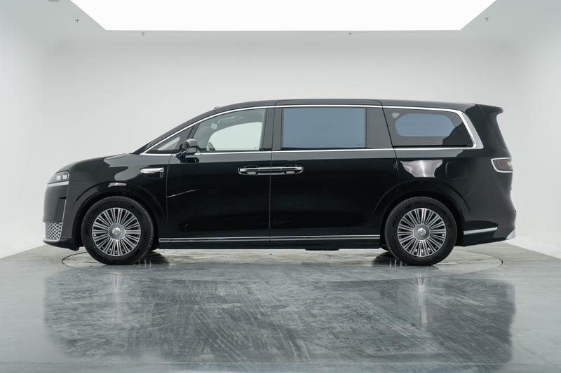 Luxeed Zhijie V9 2026