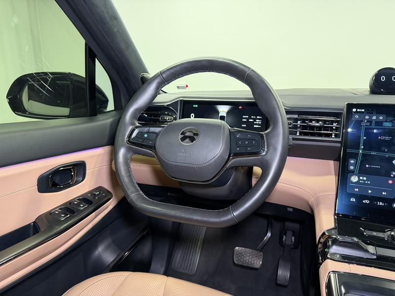 NIO NIO ES8 2020
