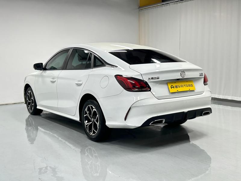 MG MG5 2022