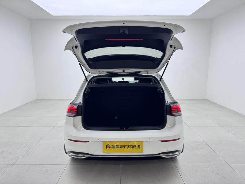 Volkswagen golf 2021