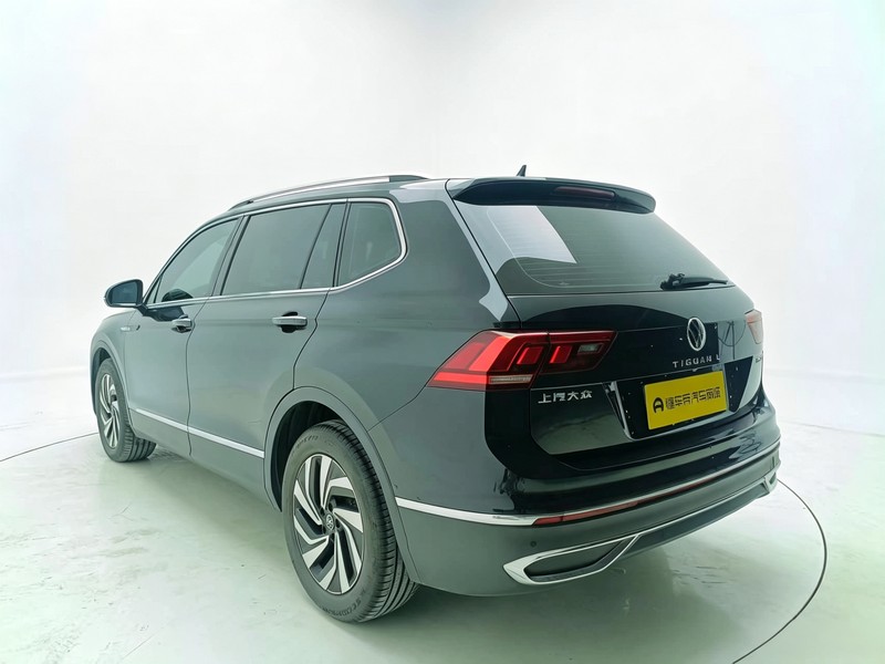 Volkswagen Tiguan L 2022