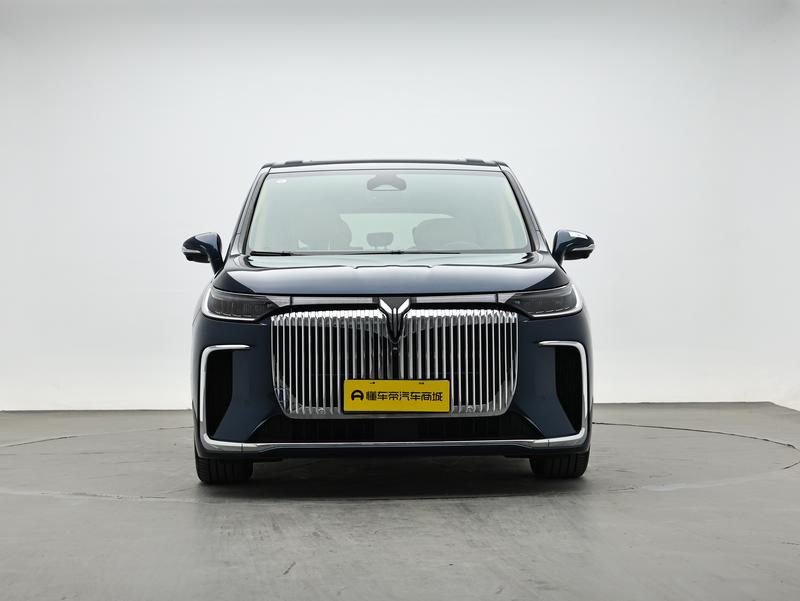 Voyah Lantu Dreamer PHEV 2025