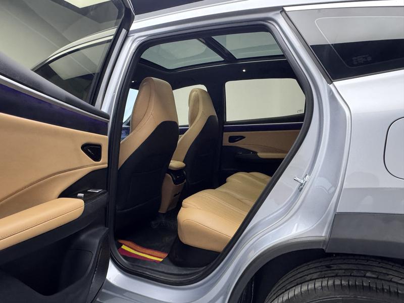 Geely Galaxy Galaxy L7 2024