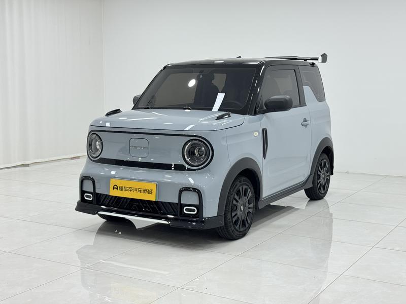 Geely Galaxy panda 2025