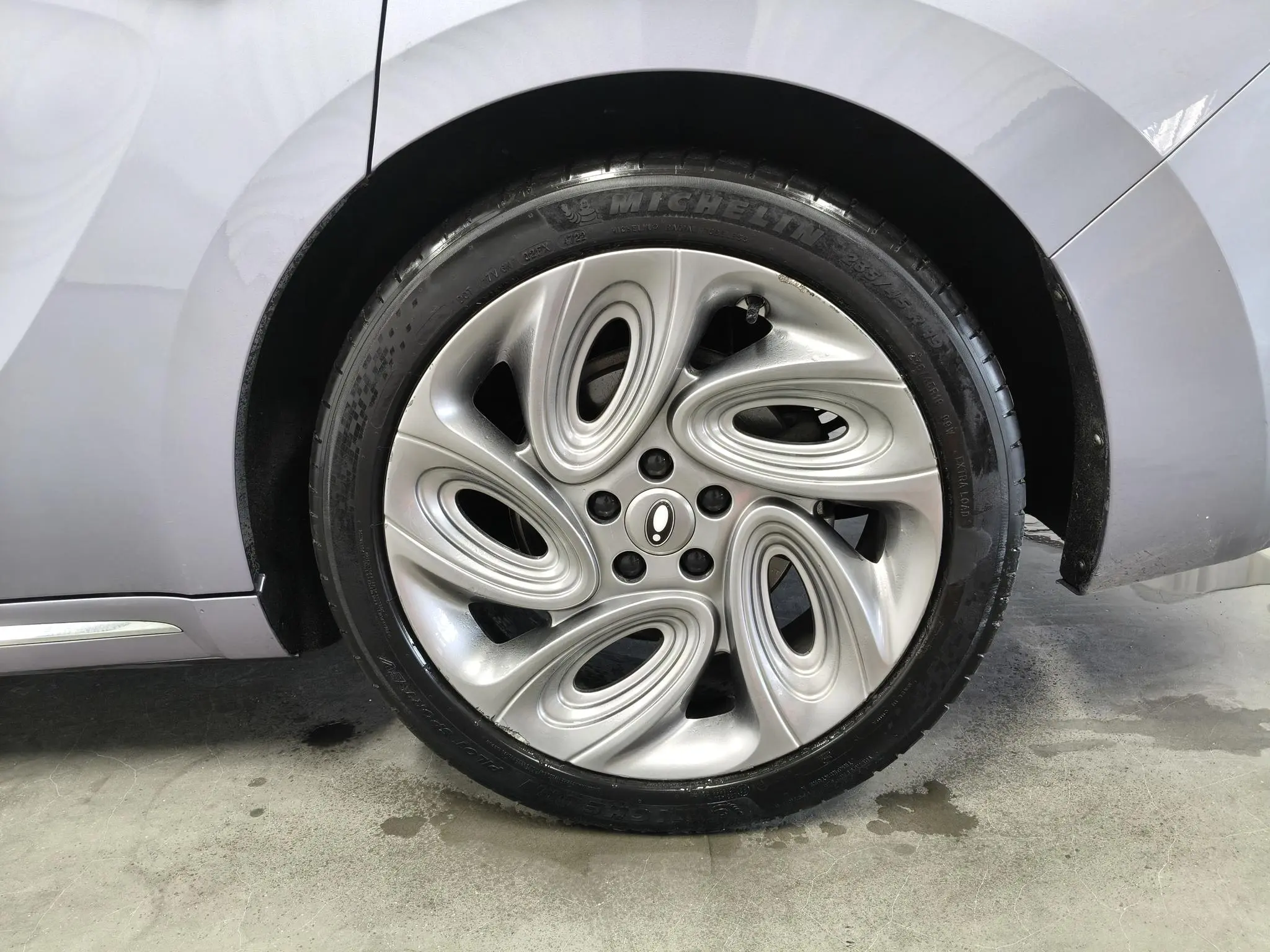 Ora Euler Lightning Cat 555km Premium Edition