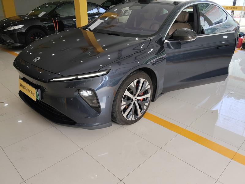 NIO NIO ET7 2021