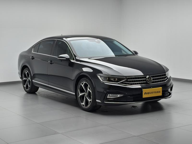 Volkswagen Magotan 2025