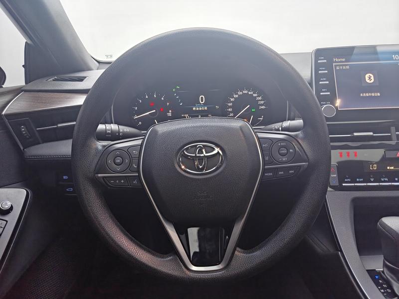 Toyota Asian Dragon 2019