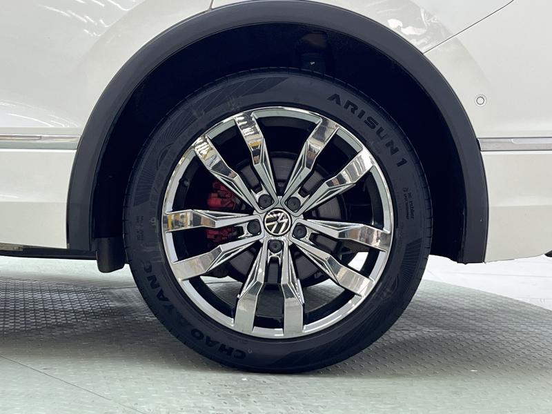 Volkswagen Tiguan L 2021