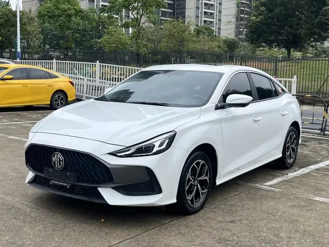 MG MG5 180DVVT CVT Youth Deluxe Edition