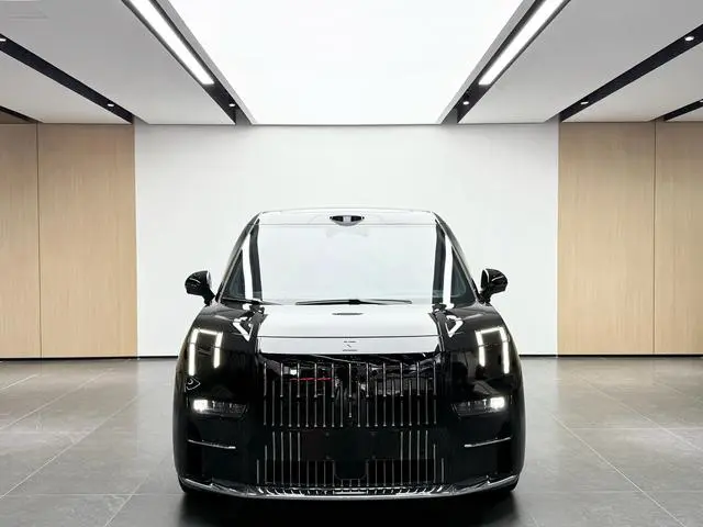 ZEEKR ZEEKR 009 Six-seater executive edition four-wheel drive 108kWh