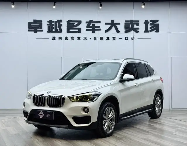 BMW BMW X1 sDrive20Li leading type