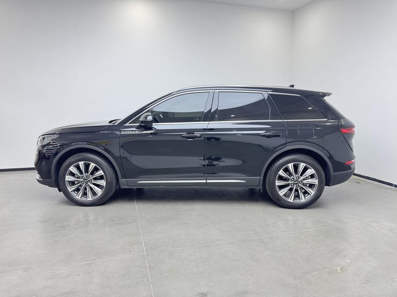 Lincoln adventurer 2022