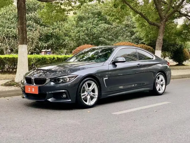 BMW BMW 4 Series 425i M sports suit