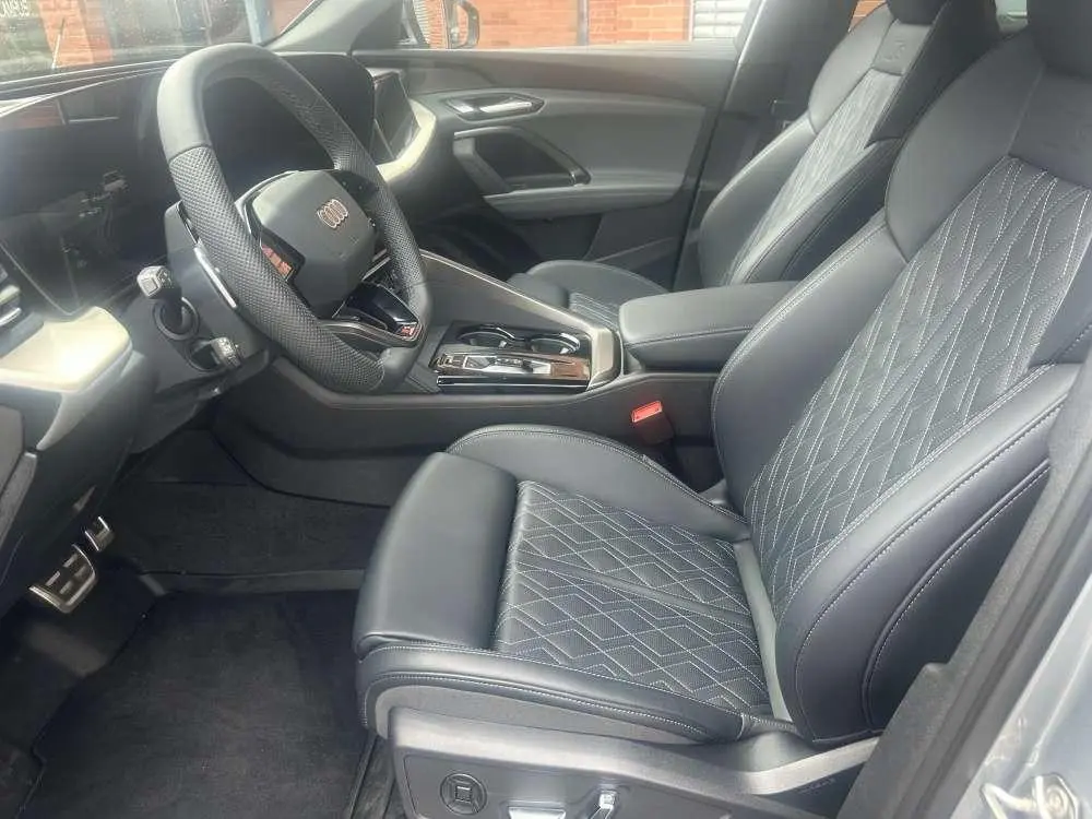 Audi Audi Q5L 2.0T Exclusive edition for tens of millions of users