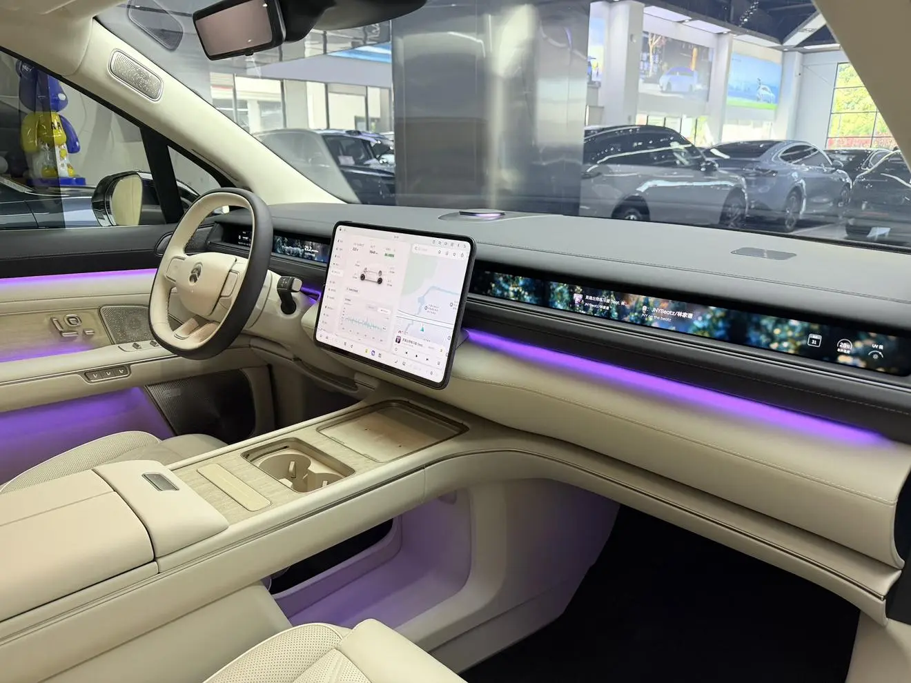 NIO NIO ES8 Six-seater Executive Deluxe Edition