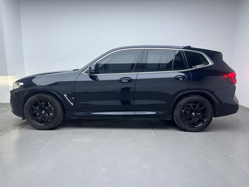BMW BMW iX3 2023