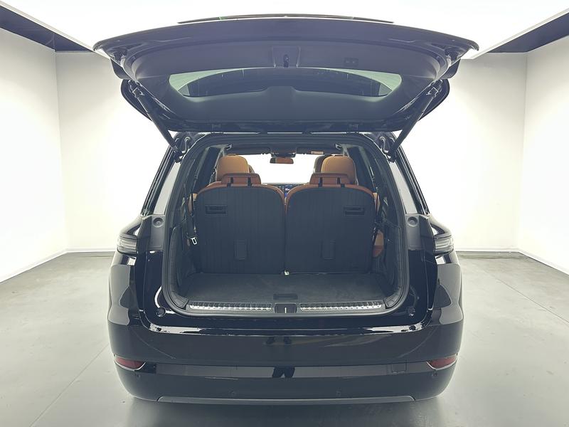 Li Auto Ideal L9 2022