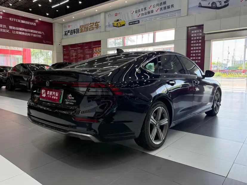 Honda Accord PHEV e: PHEV Premium Edition