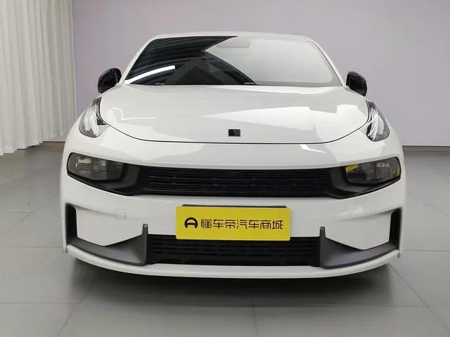 LYNK & CO Lynk 03 2.0TD DCT Jin Plus