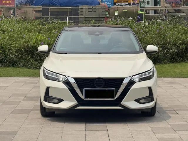 Nissan Xuan Yi 1.6L XL CVT Enjoy Edition