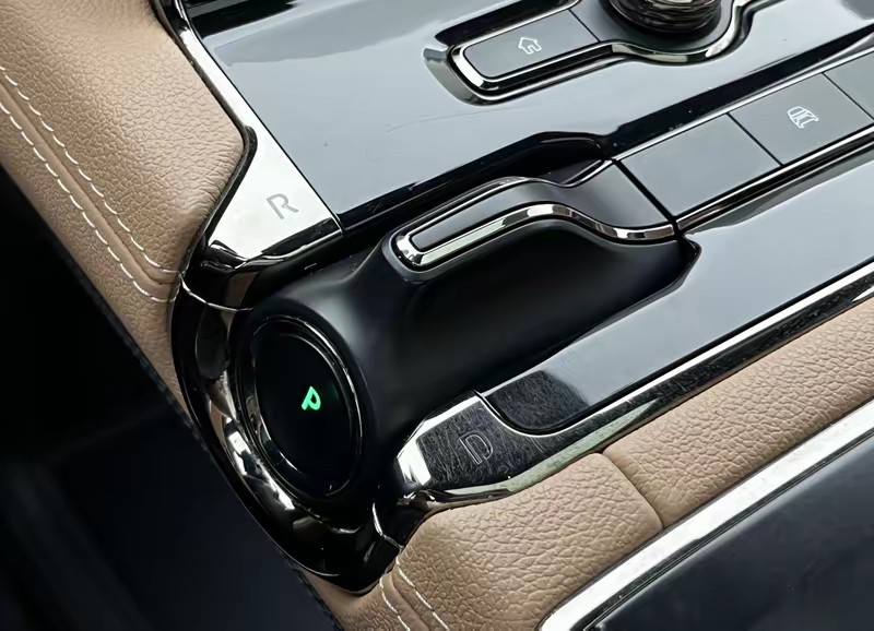 NIO NIO ES8 2020