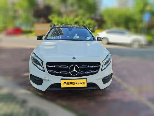 Mercedes-Benz Mercedes-Benz GLA GLA 220 4MATIC sports type