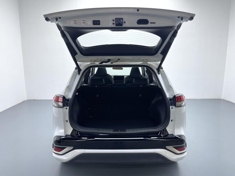Toyota Frontlander 2023