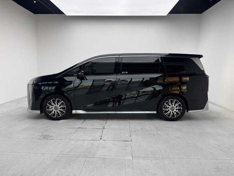 Trumpchi GAC Trumpchi E9 PHEV 2025
