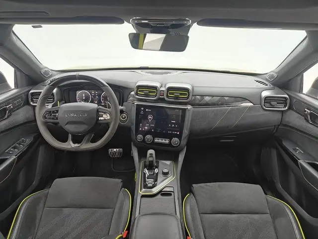 LYNK & CO Lynk 03 03+2.0 TD Automatic Yufeng Version