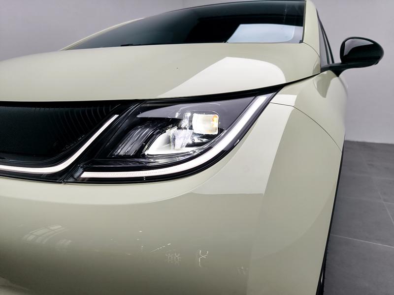 BYD dolphin 2025