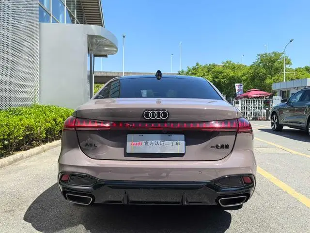 Audi Audi A5L 2.0T Sports Edition Plus