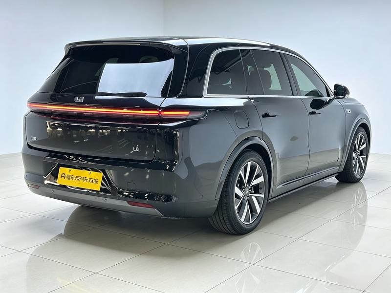 Li Auto Ideal L8 2023